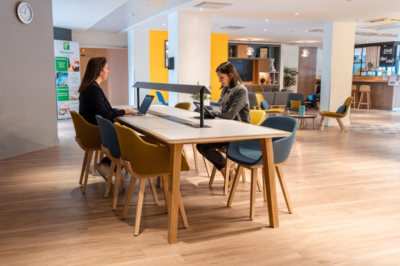 Holiday Inn Lyon Vaise By Ihg Тассин-Ла-Деми-Луне Экстерьер фото