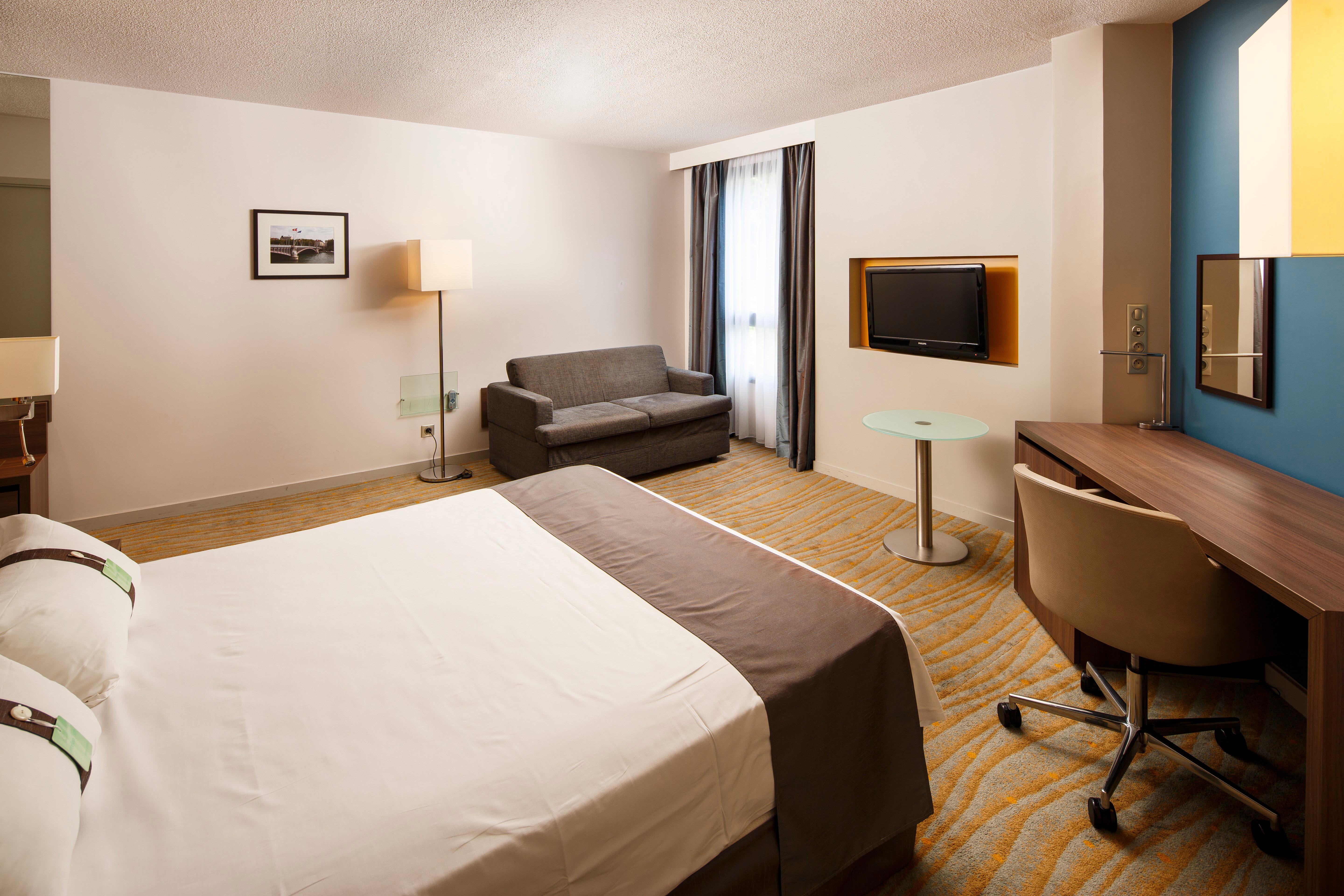 Holiday Inn Lyon Vaise By Ihg Тассин-Ла-Деми-Луне Экстерьер фото