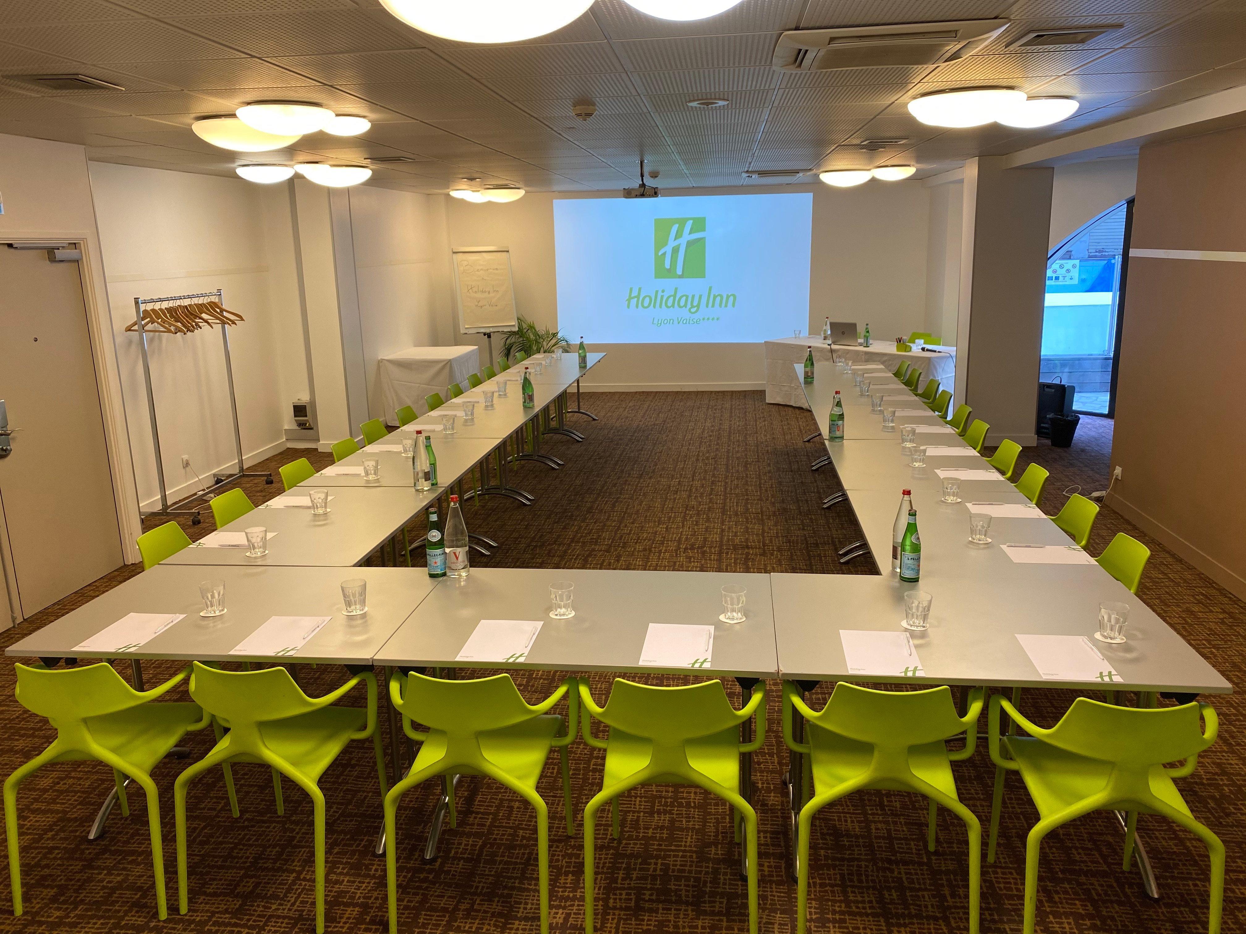 Holiday Inn Lyon Vaise By Ihg Тассин-Ла-Деми-Луне Экстерьер фото
